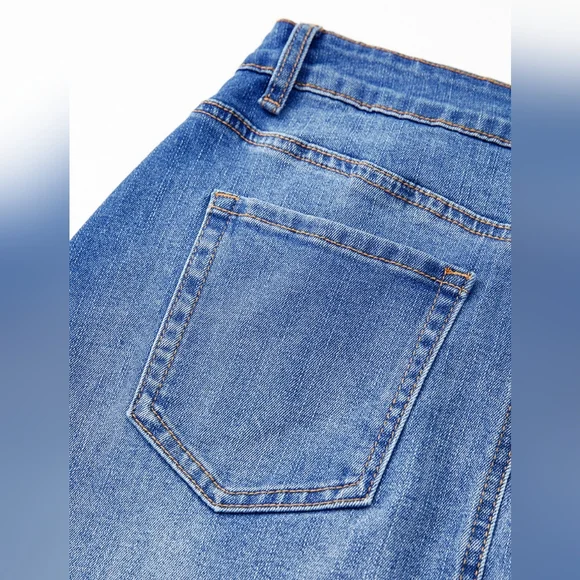 Cross the Line Denim Skirt - Picture 8 of 9